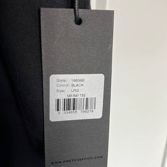 NWT Mr Ray Tee - Black Short Sleeve - Picture 4 of 5